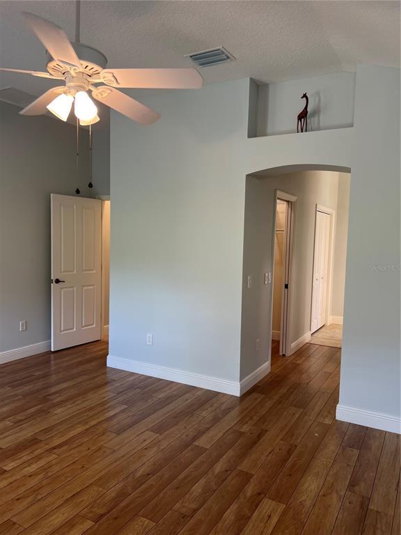 Building Photo - 591 Allenwood Loop