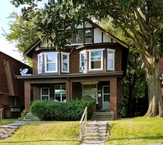 4-unit Apartment Bldg - 352 E 20th Ave