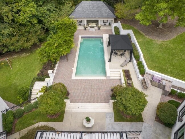 Building Photo - 997 Davis Dr NW