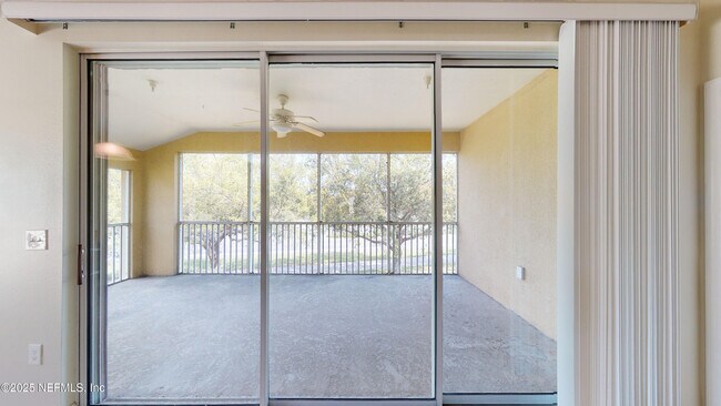 Building Photo - 6649 Shaded Rock Ct