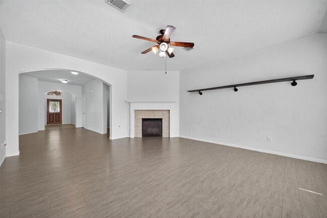 Building Photo - 5411 Losoya Ct