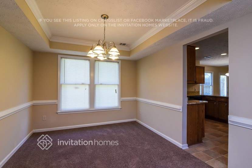 Building Photo - 4255 Ivy Run Cir