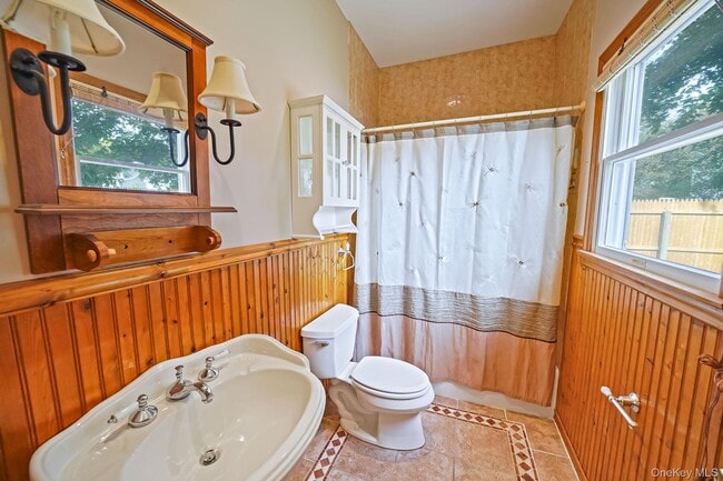 Building Photo - 26 Bokel Rd