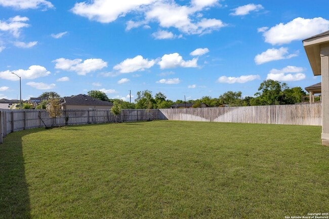 Building Photo - 7043 Diamond Vly