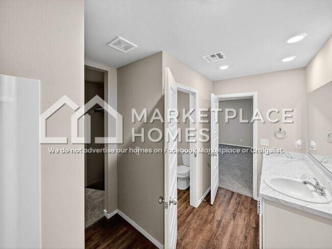 Building Photo - 23198 S Mae Dr