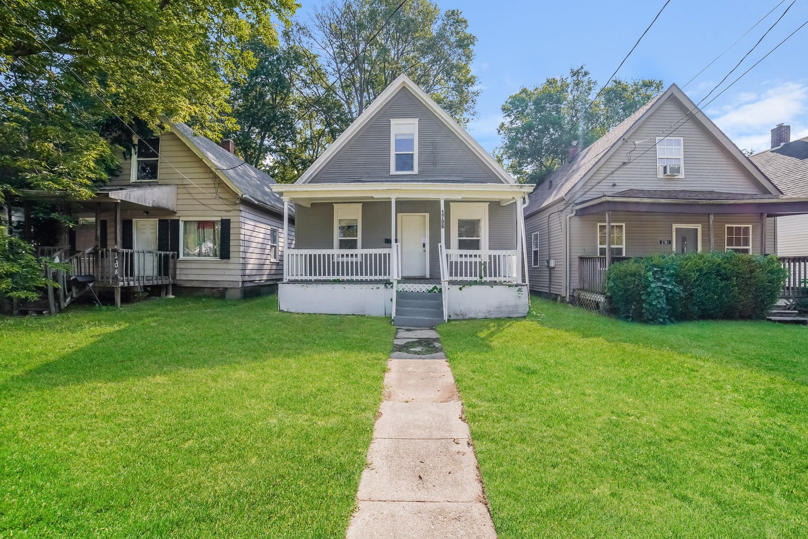 Building Photo - 1706 N Machin Ave