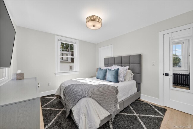 Building Photo - 44 Madeleine Ave