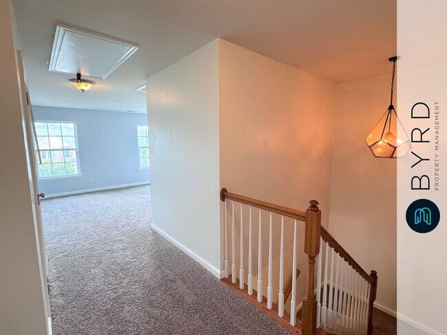 Building Photo - 7025 Heartleaf Ln