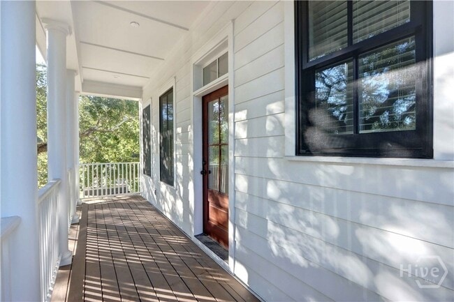 Building Photo - 222 W 39th St