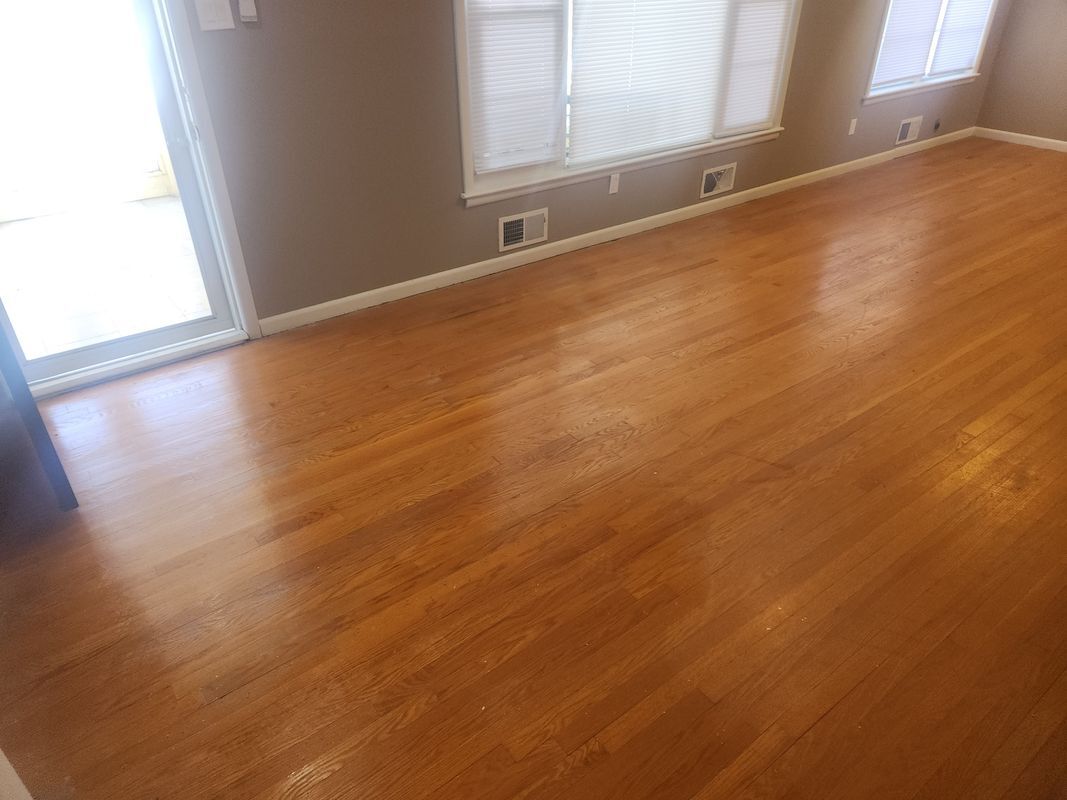 Building Photo - 4211 E 61st St