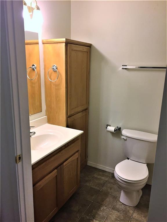 Building Photo - 1774 N Gregg Ave