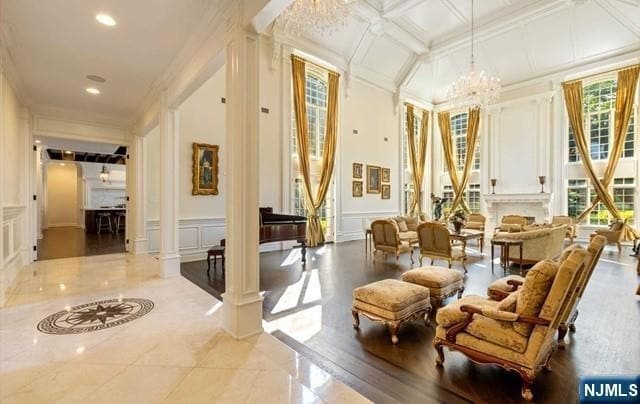 Building Photo - 51 Chestnut Ridge Rd