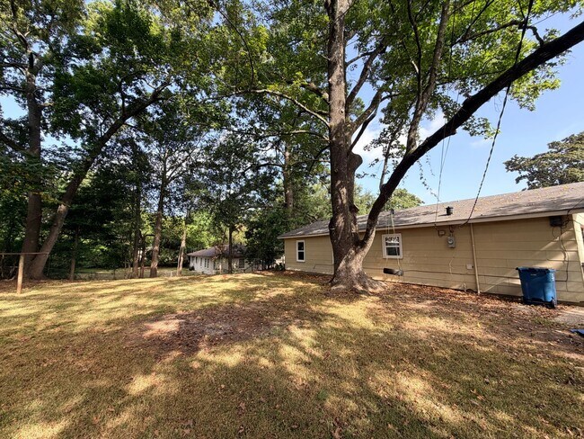 Building Photo - 224 Virginia