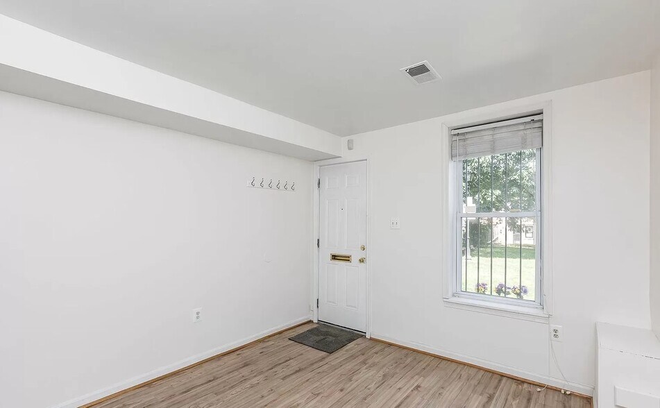 Building Photo - 314 Otterbein St