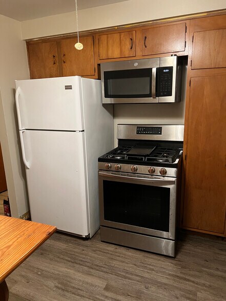 Building Photo - 35 Morrison Ave