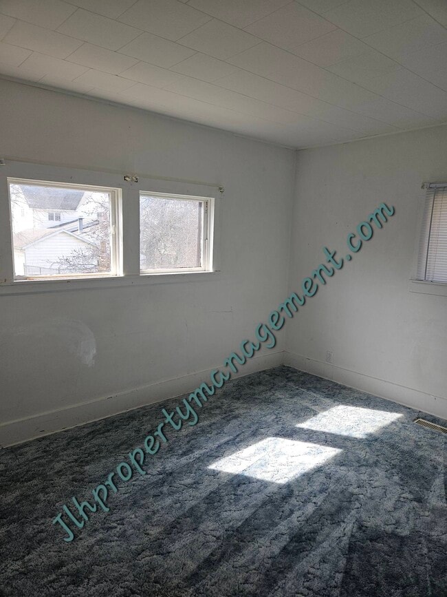 Building Photo - 1251 W Harrison St