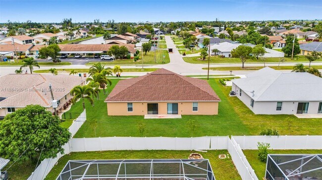 Building Photo - 1417 Academy Blvd