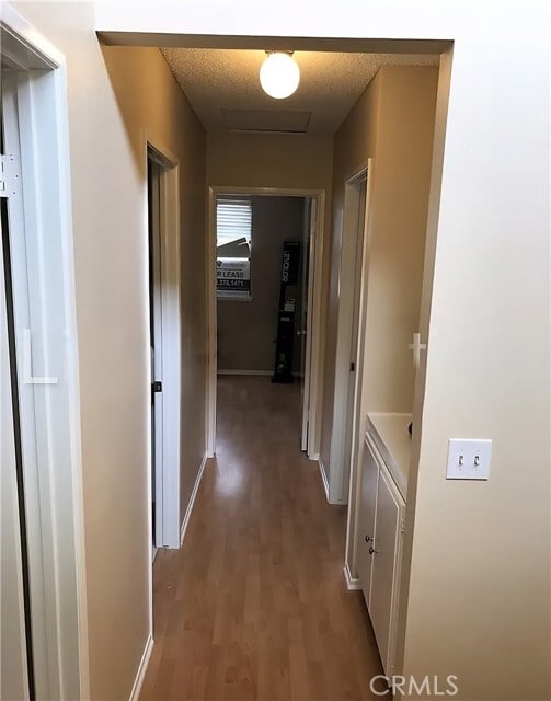 Building Photo - 6 Marigold