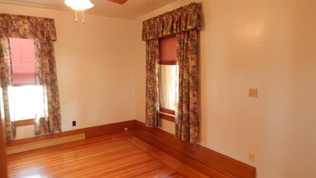 Building Photo - 390 Ellen St