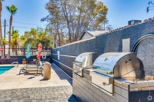 BBQ Area - Harrison NV