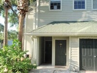 Building Photo - 6028 Westgate Dr