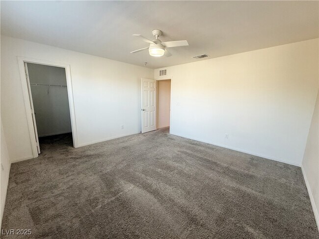 Building Photo - 8011 Cavazzo Ave