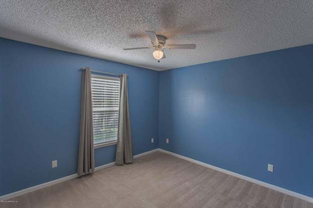 Building Photo - 12096 Coachman Lakes Way