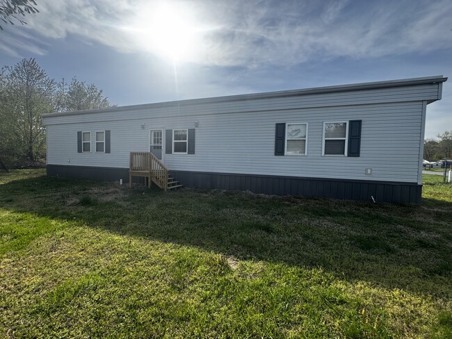 Primary Photo - 28438 W Springside Dr