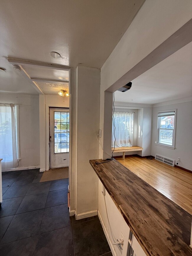 Building Photo - 12062 Moran St