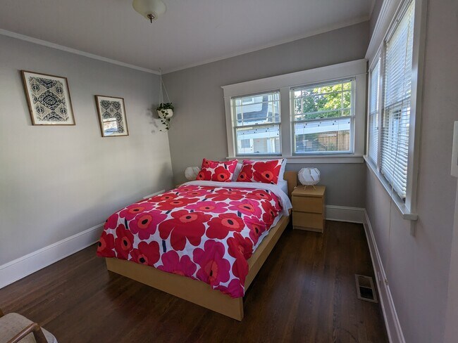 Main Floor Bedroom - 1974 SE 24th Ave
