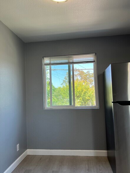 Building Photo - 5316 Inglewood Blvd