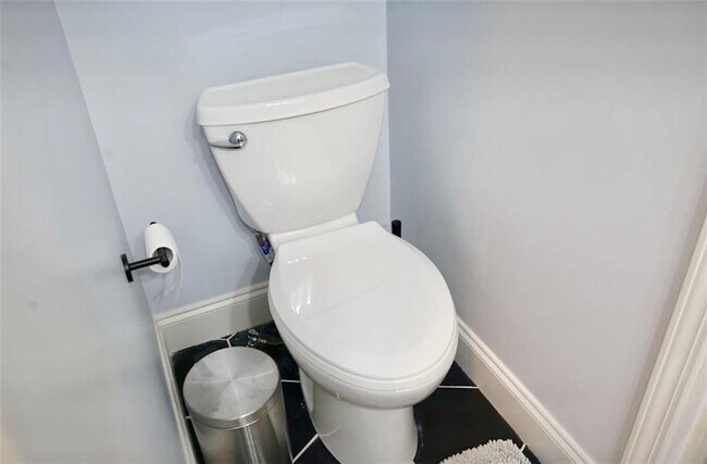 Building Photo - 3812 Clovis Ct NW