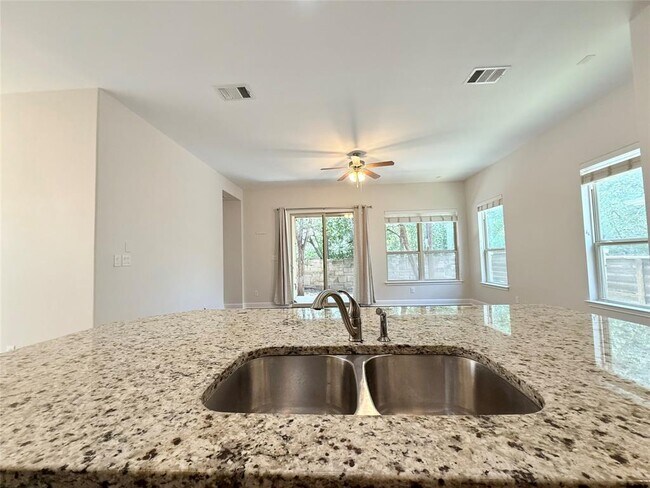 Building Photo - 10911 Hidden Caves Way