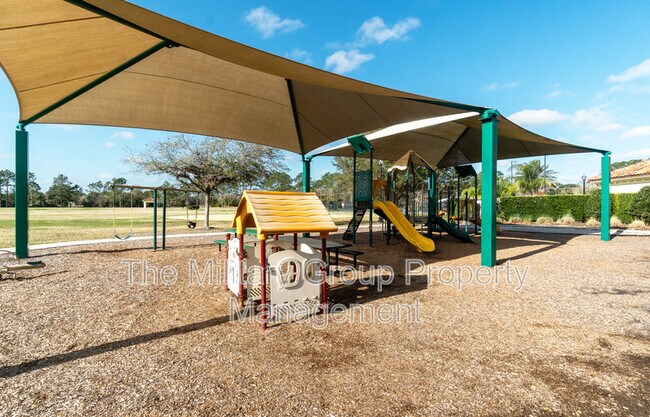 Building Photo - 374 Porta Rosa Circle