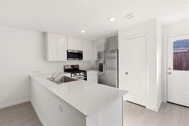 Building Photo - 3161 Campeiro Ave
