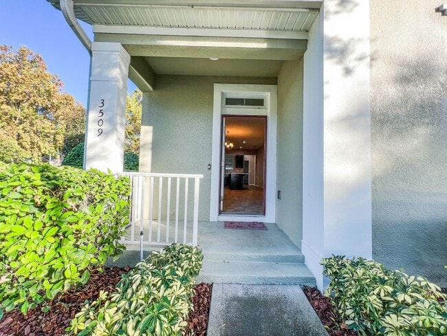 Building Photo - Spacious 4-Bedroom Townhome in Harmony – A Perfect Blend of Nature & Comfort!