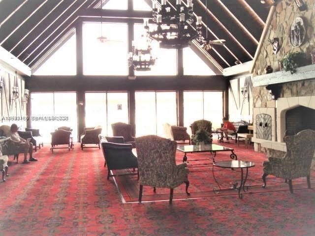 Building Photo - 3690 Inverrary Dr