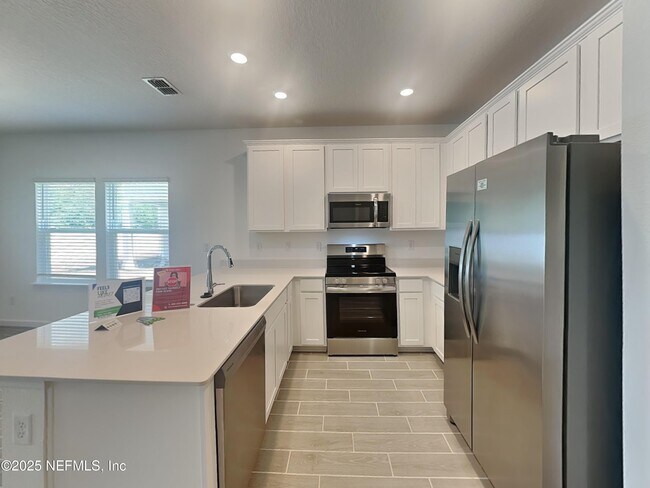 Building Photo - 2197 Windward Cay Ln