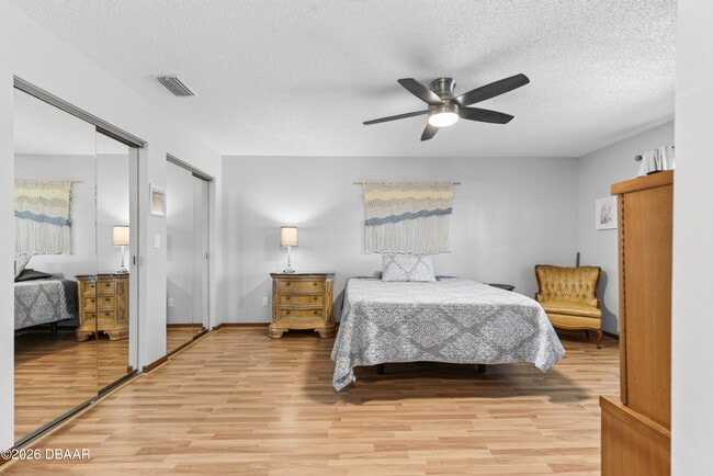 Building Photo - 32 Kingsley Cir