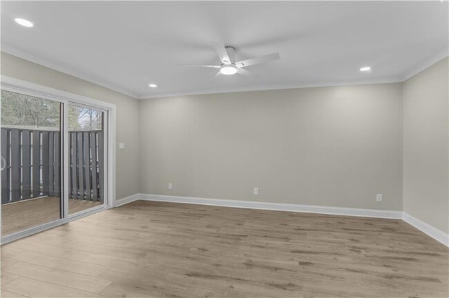 Building Photo - 49 Ivy Gates NE