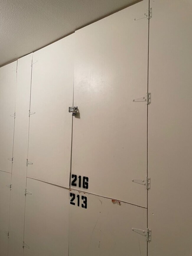 Building Photo - 6600 Warner Ave