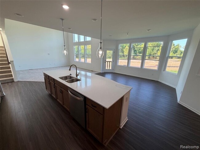 Building Photo - 22274 Hilda Ln