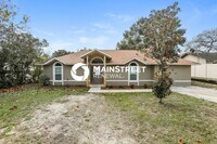 Building Photo - 4 Bedroom Pet-Friendly Home in Clermont, FL with Main Street Renewal