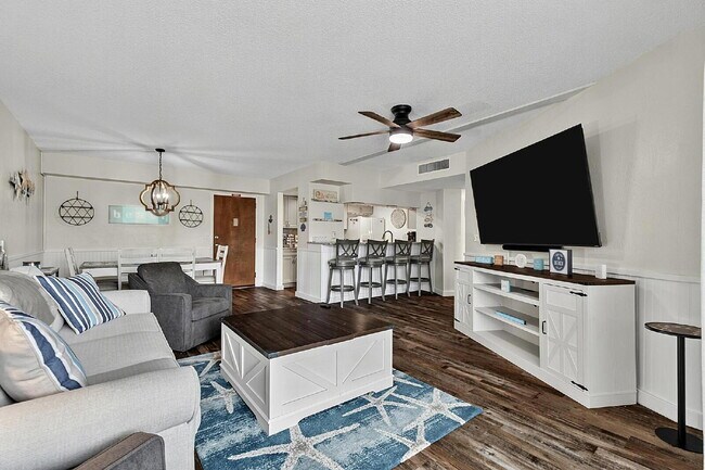 Building Photo - 3600 S Ocean Shore Blvd