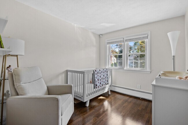 Building Photo - 193 Bonham Rd