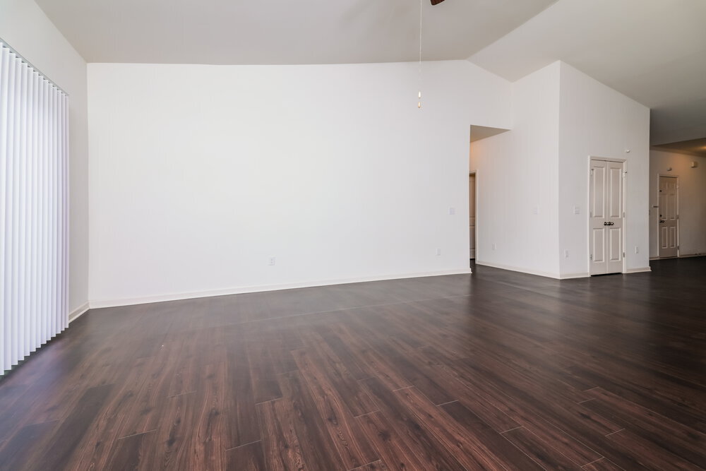 Building Photo - 78 N Great White Way