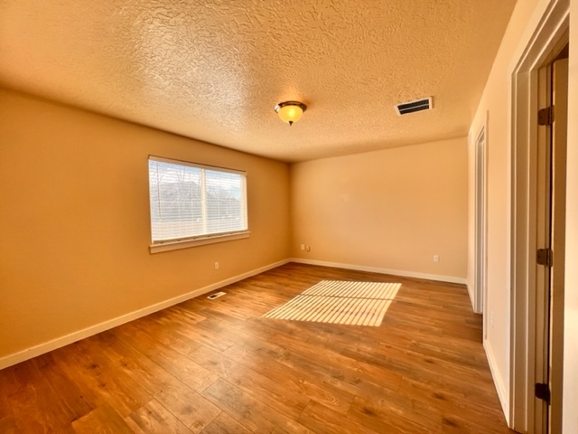Building Photo - 2225 W Steely Ct