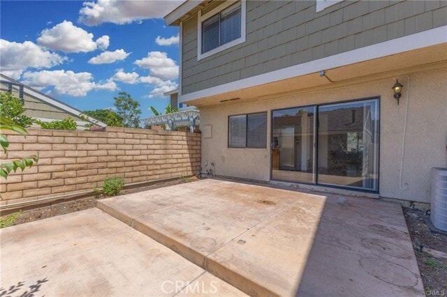 Building Photo - 5 Locust