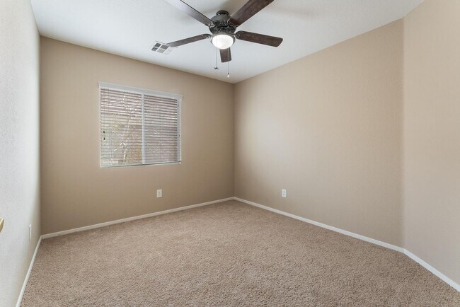 Building Photo - 6604 Lavender Lilly Ln