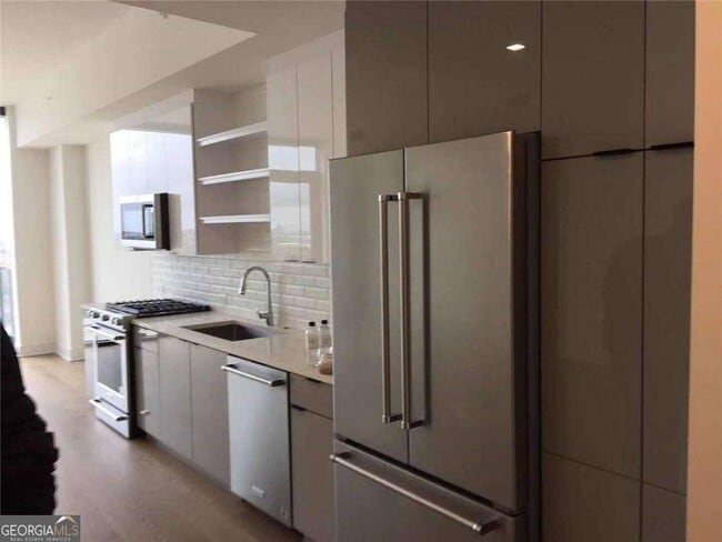 Building Photo - 788 West Marietta St NW